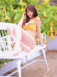 Bilibili Captain Yang Xiaoxue+Friend Circle Orange Swimsuit(6)
